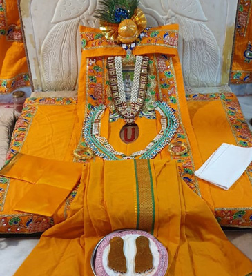 Main darshan